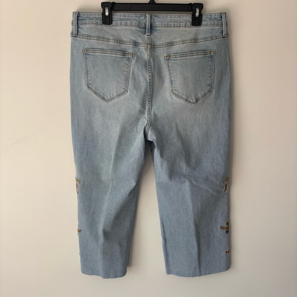 Driftwood Charlee Wide Leg Jeans Floral Embroidery Light Wash Denim Pink Orange - Picture 9 of 14